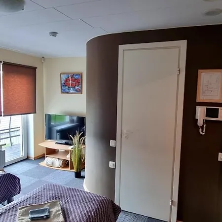 Hostel Cinema